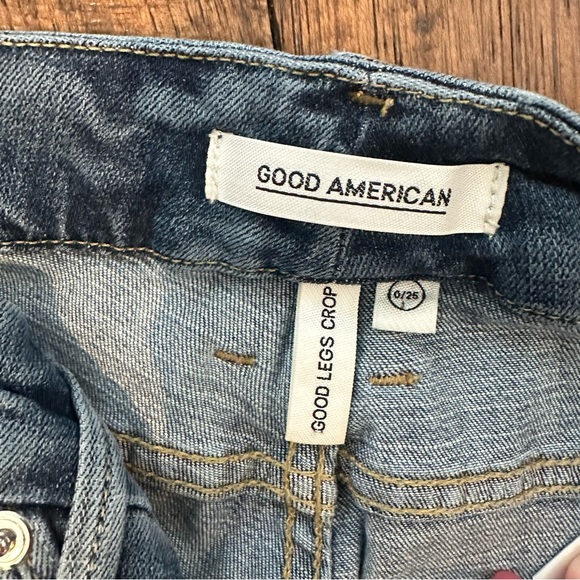Good American Good Leg Crop Size 0/25 - Picture 2 of 3